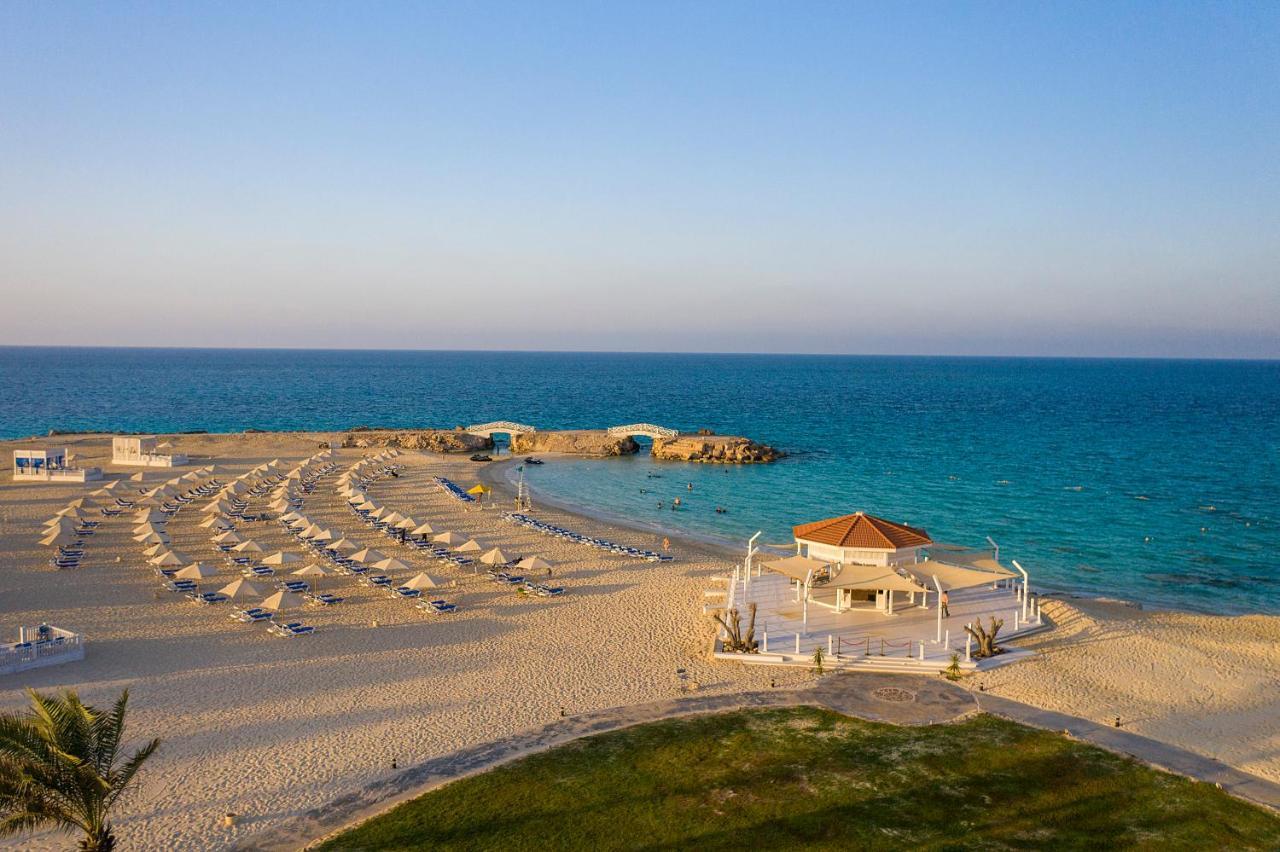 Rixos Alamein - Full Board Plus El Alamein Ngoại thất bức ảnh The beach at the Dead Sea
