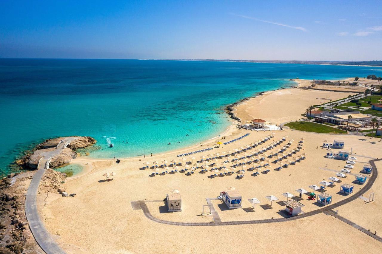 Rixos Alamein - Full Board Plus El Alamein Ngoại thất bức ảnh Aerial view of the beach