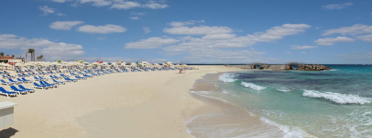 Rixos Alamein - Full Board Plus El Alamein Ngoại thất bức ảnh The beach of the resort